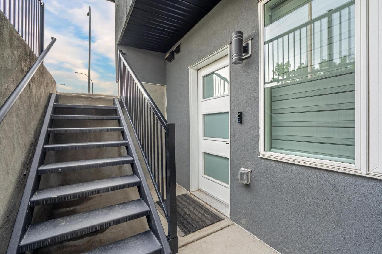 Contemporary 1br Full Kitchen Smarttv Appartement Calgary